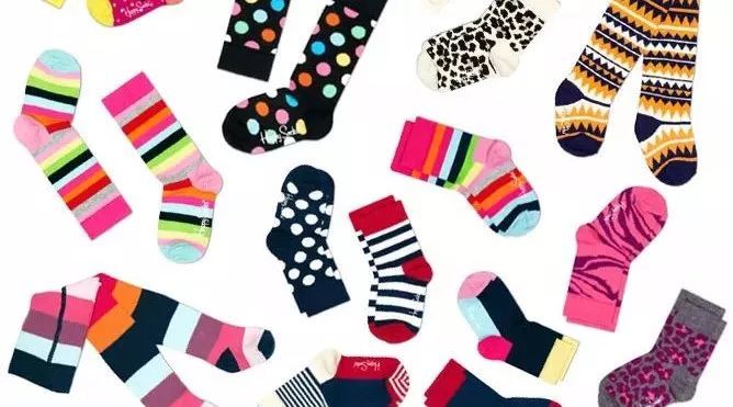 冬天襪子怎么穿?保暖、時尚、不跌范er!_時尚